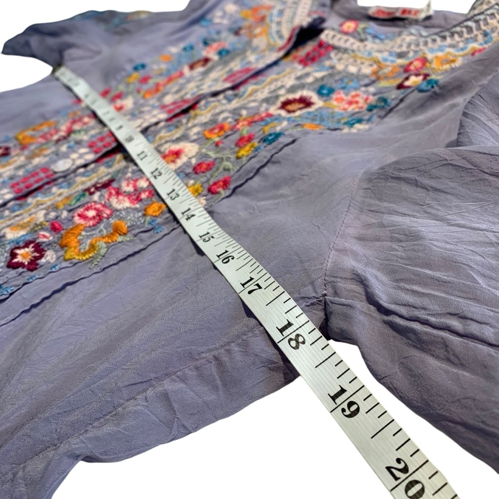 Johnny Was Lilac Embroidered Boho Tunic Top Floral Silk Blend Small - Picture 16 of 16